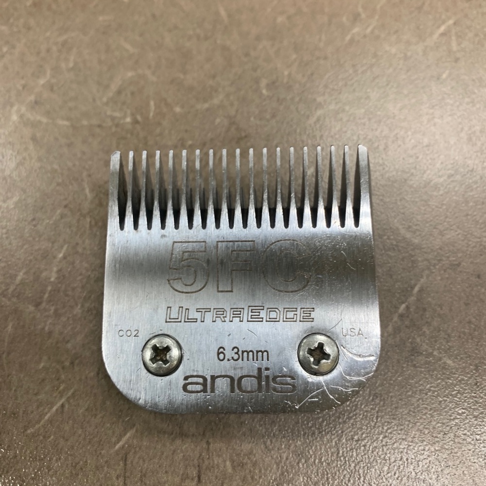 SOLD ON MERCARI 5FC dog grooming blades